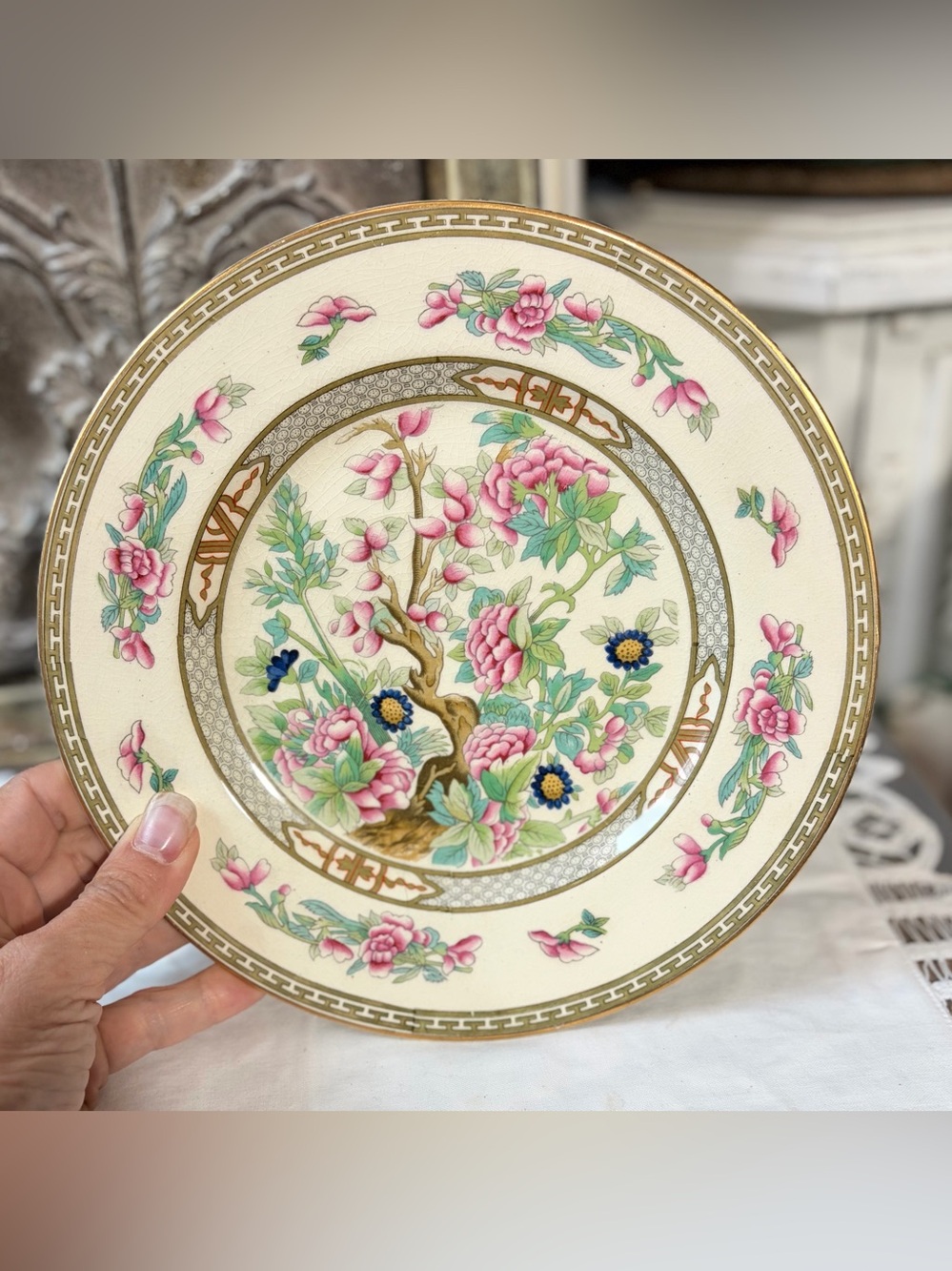 Vintage Indian Tree 9” ceramic plate Ducal